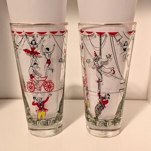 Vintage Libbey Glass Co. Circus Themed Glasses